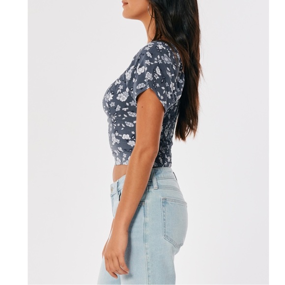 NWOT Hollister Floral Crop Top Puff Sleeve XS - Picture 9 of 10
